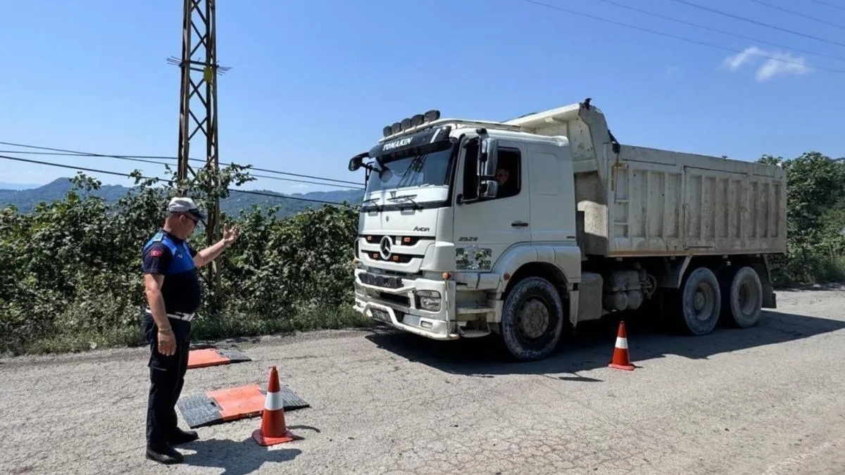 Ordu’da 11 Ağır Araç Denetimden Geçti!