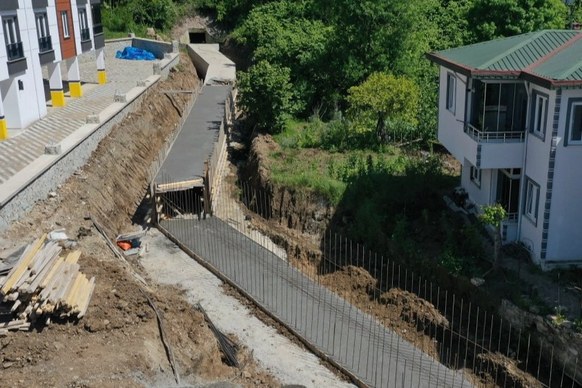 Ordu’da Alt Yapı İçin Menfez Çalışmaları Devam Ediyor