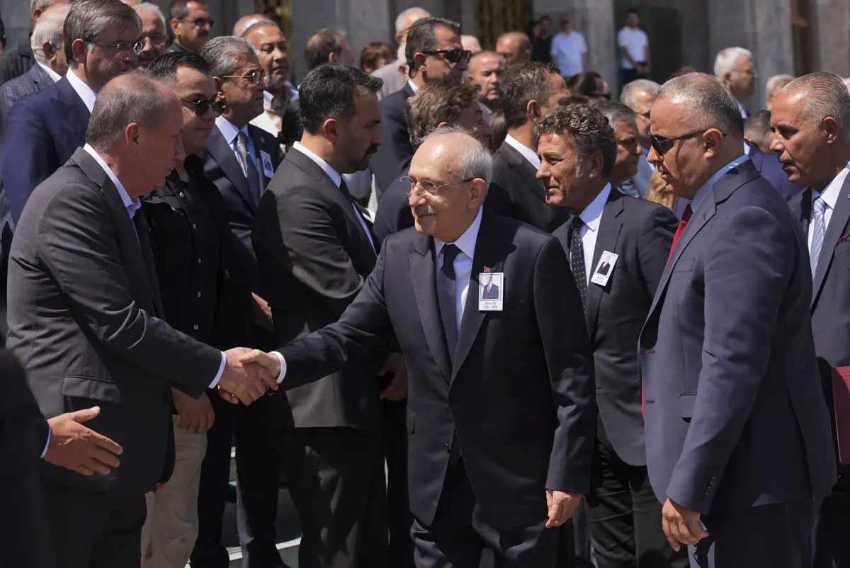 Gündeme damga vuran kare: Kılıçdaroğlu ve Özel ilk kez yan yana! 4