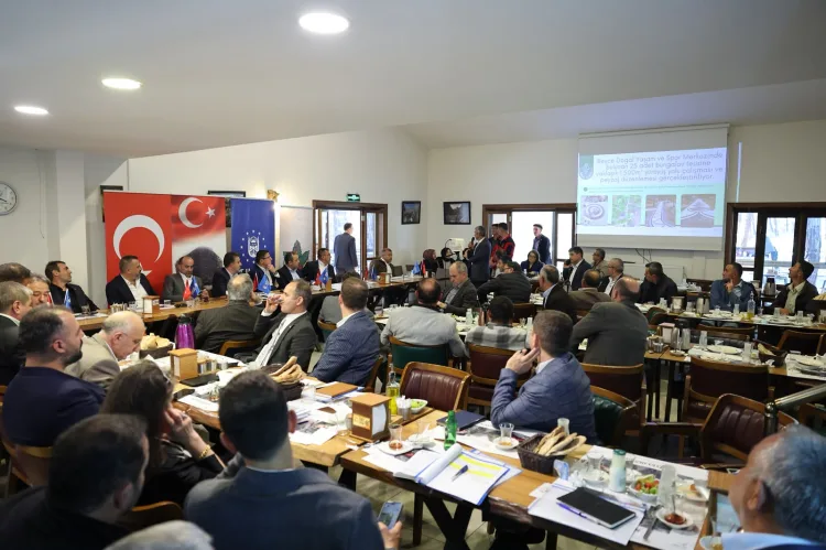 Orhaneli Muhtarlarıyla Talep Toplantısı Yapıldı