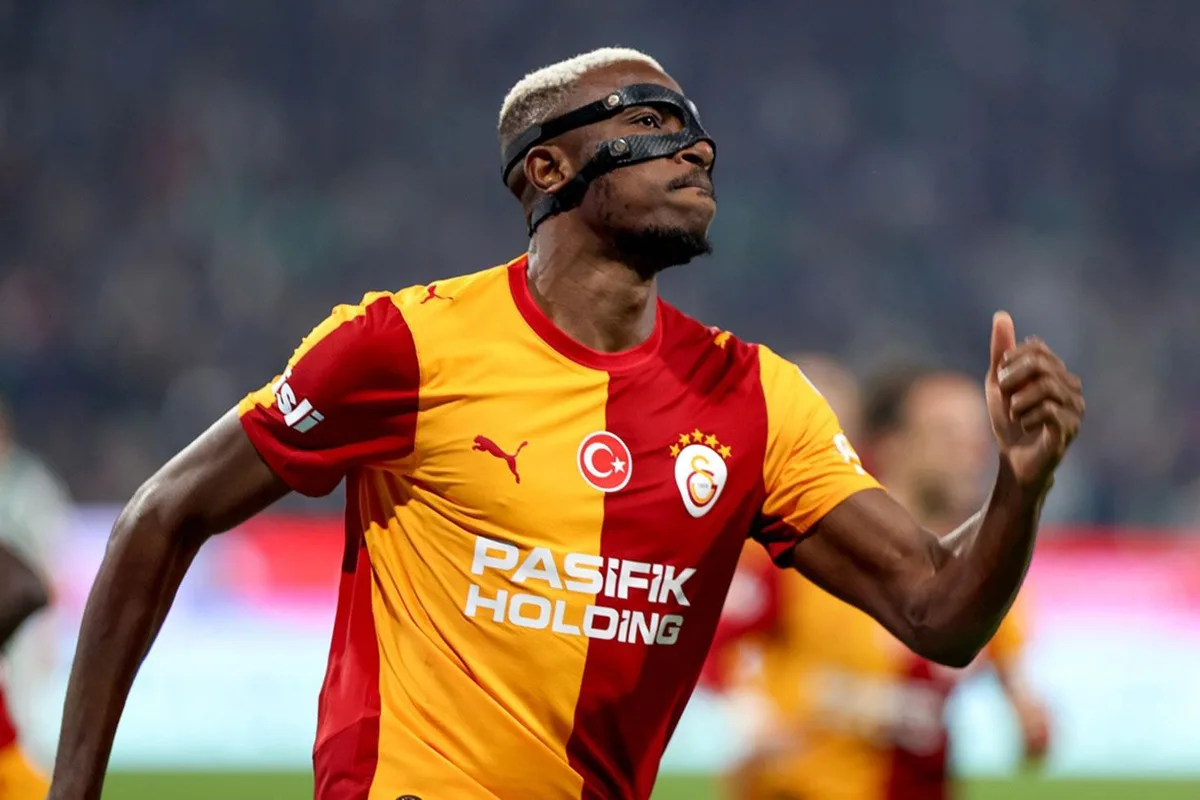 Osimhen: Baba oldu, hemen gol attı!