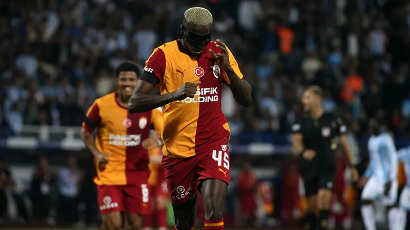 Osimhen, Galatasaray’da Tarih Yazmaya Devam Ediyor!