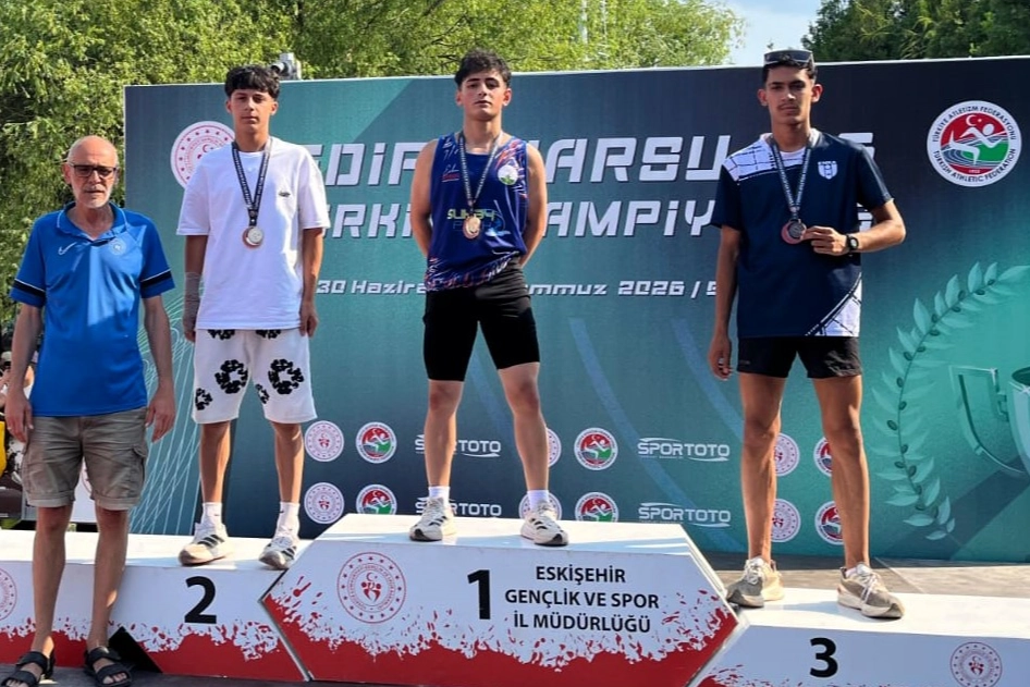 Osmangazi Atletizm Takımı’ndan Şampiyonluk Zaferi!