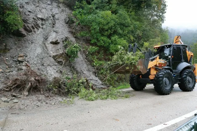 Osmangazi Belediyesi’nden Toprak Kaymasına Hızlı Müdahale