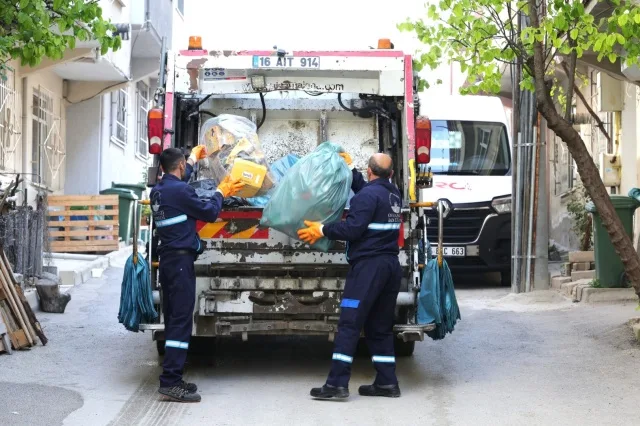 Osmangazi’da Sıfır Atık ile 73 Bin Ağaç Kurtarıldı