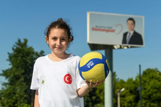 Osmangazi’de Mini Voleybol Coşkusu Yaşandı!