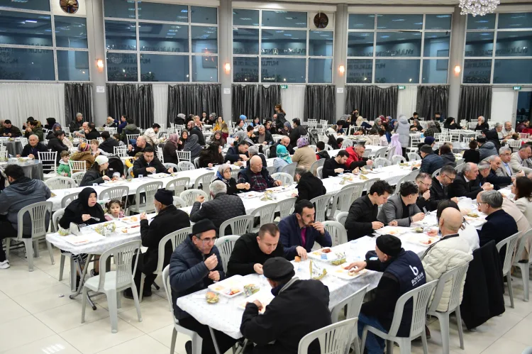 Osmangazi’de Ramazan Coşkusu ve Huzuru Yaşanıyor