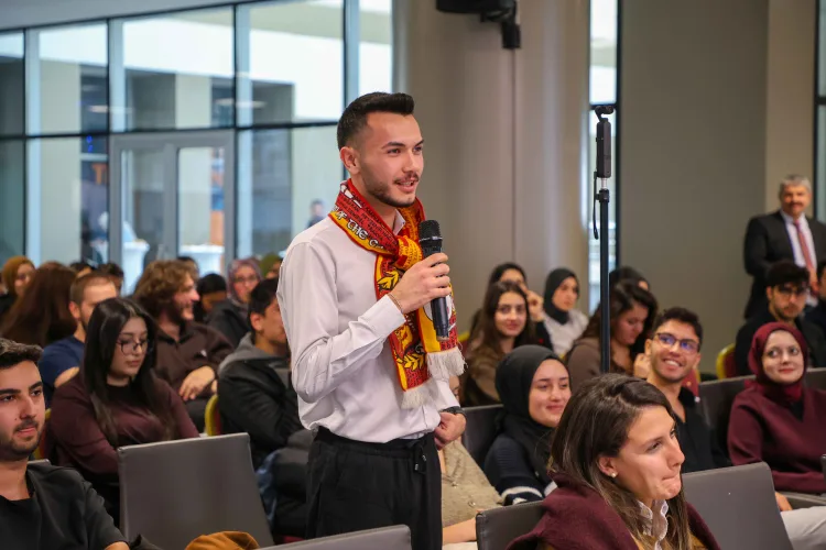 Otizm ve Spor: Gelişimin Anahtarı Panelde Ele Alındı