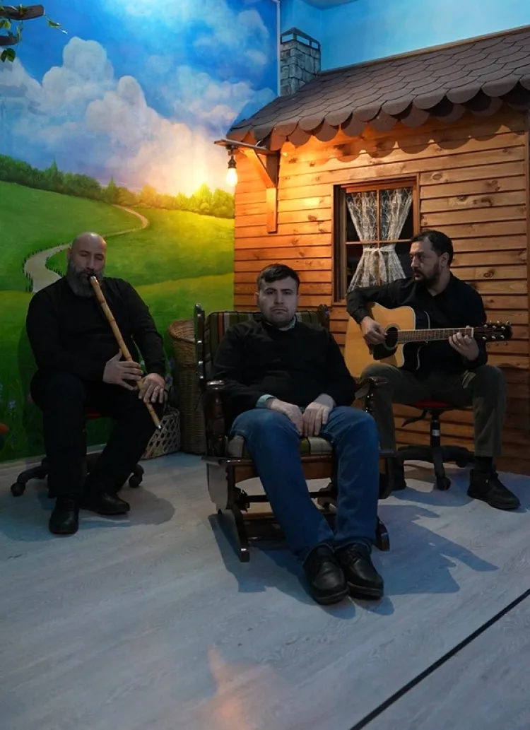 İsmail Öz şiirini okuduğu an