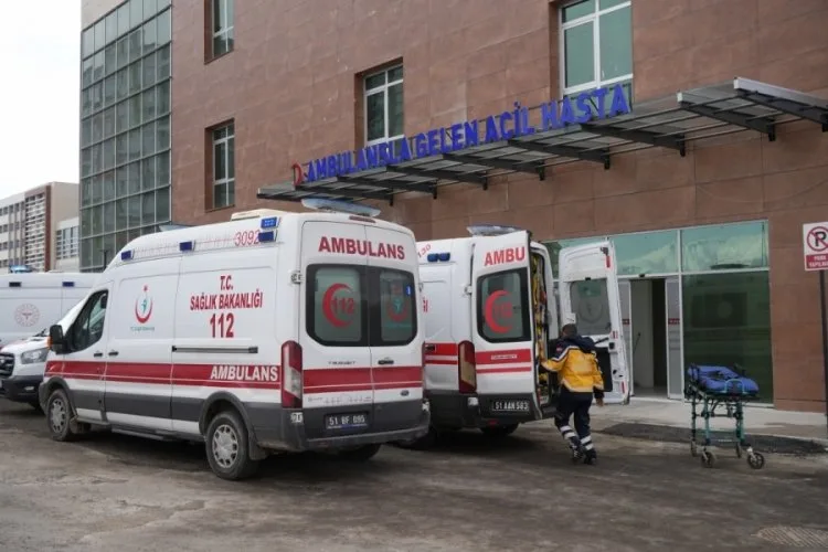Oto Galeri Önünde Silahlı Saldırı: 1 Yaralı!