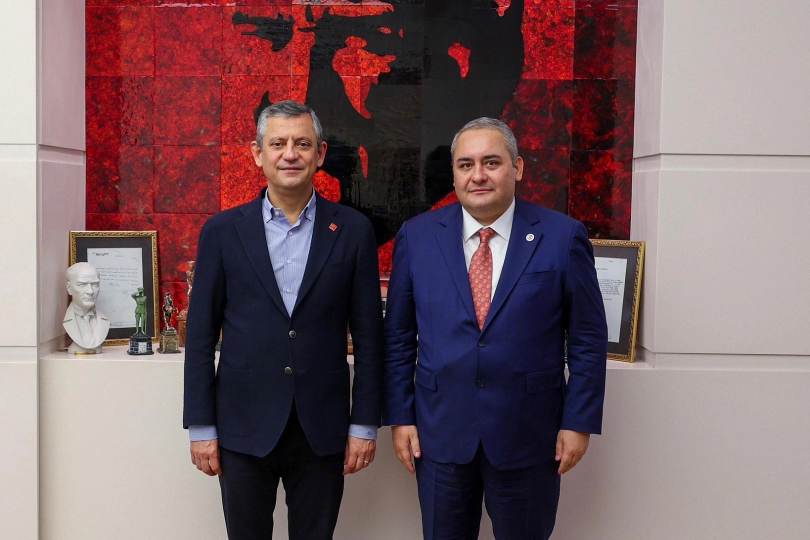 Özarslan, CHP’den İstifa Etti: Yeni Yola Çıkıyor!