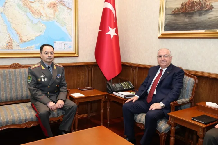 Özbekistan Savunma Bakanı Ankara’da Karşılandı