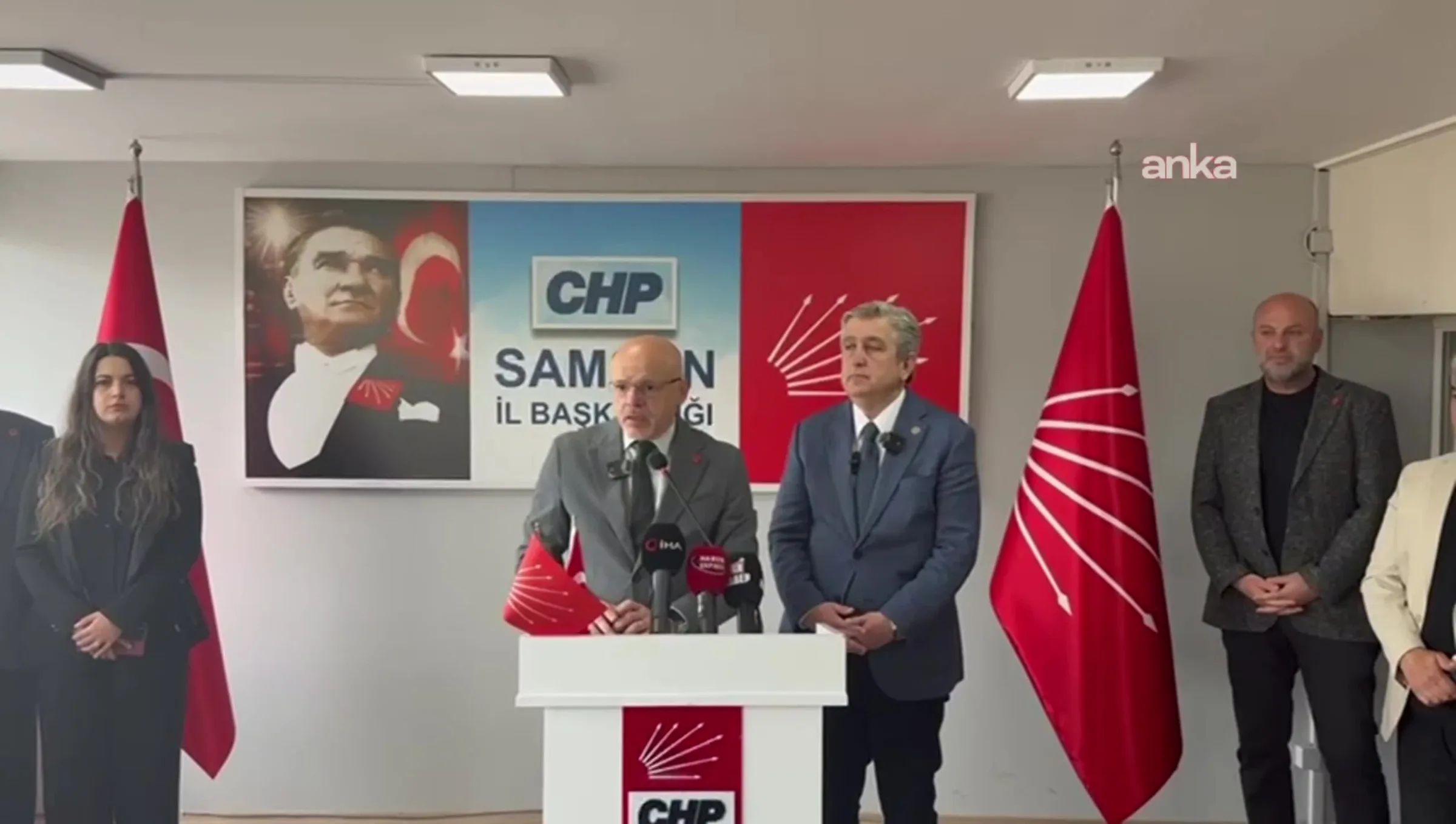 Özdağ: CHP, Özgür Özel’in Yanında Dimdik Duracak