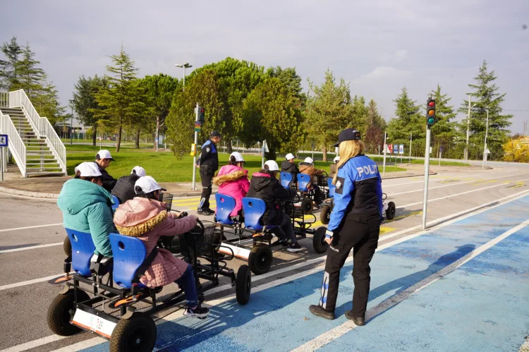 Özel Bireylere Trafik Eğitimiyle Güvenli Gelecek