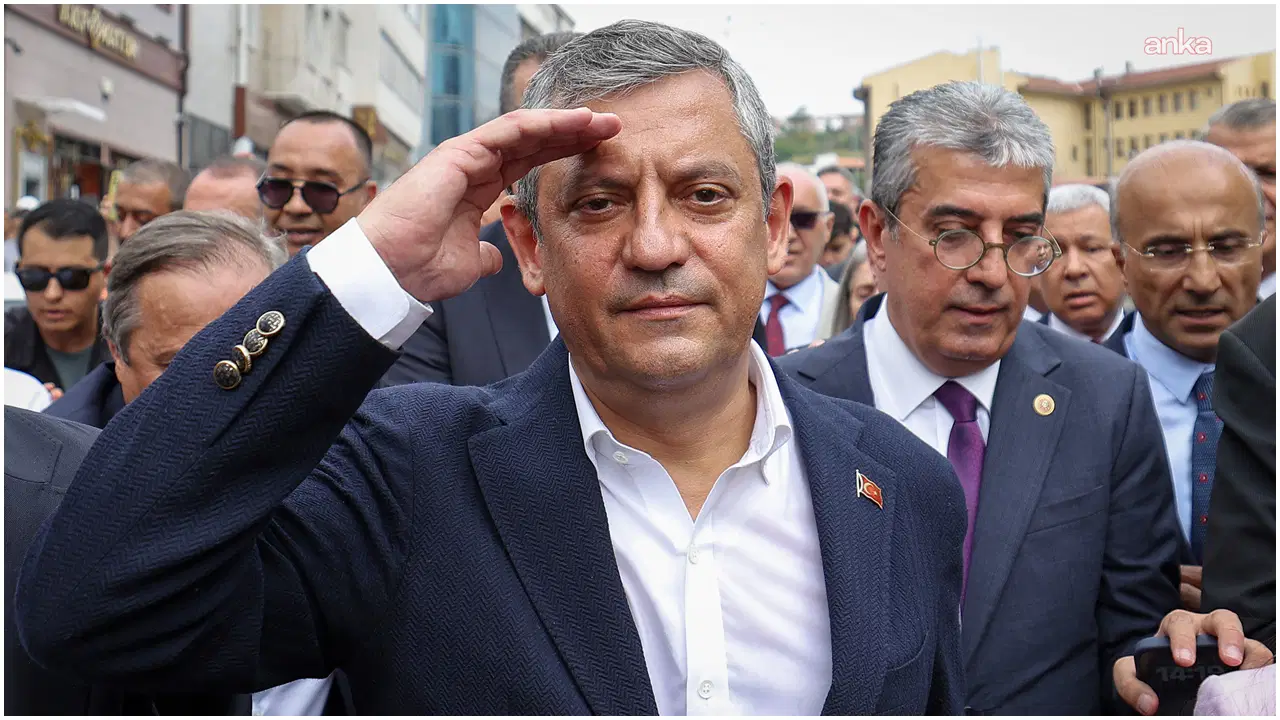 Özel’den 30 Ağustos’a Özel Mesaj!