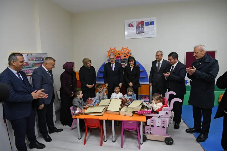 Özel Eğitimde Karnelerle Mutluluk Paylaşımı