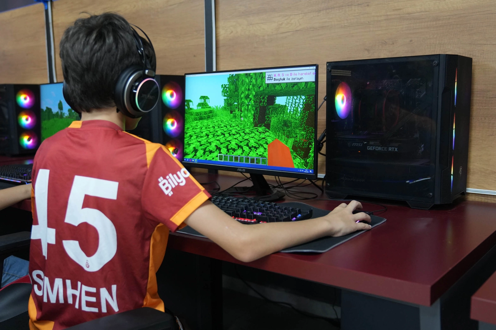 Özel Gereksinimli Çocuklara Teknolojiyle Yaz Keyfi