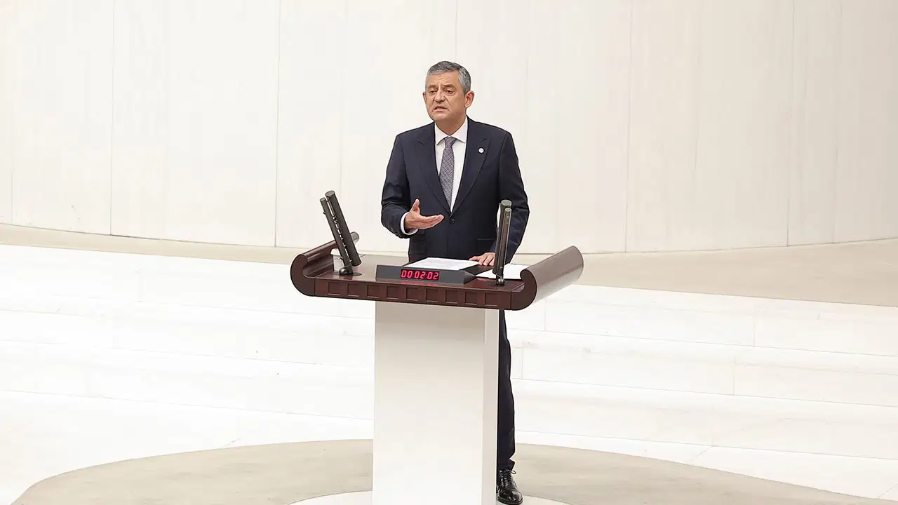 Özel’in Çerçeve Yasa Konuşması: Tüm Detaylar
