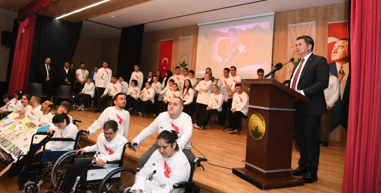 Özel Öğrencilerden Coşkulu Cumhuriyet Kutlaması