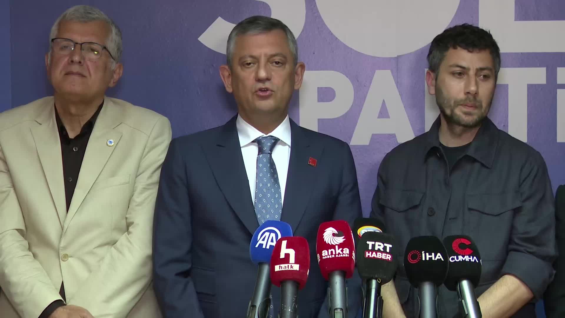 Özgür Özel: Anayasa’ya Bağlılık Vurgusu