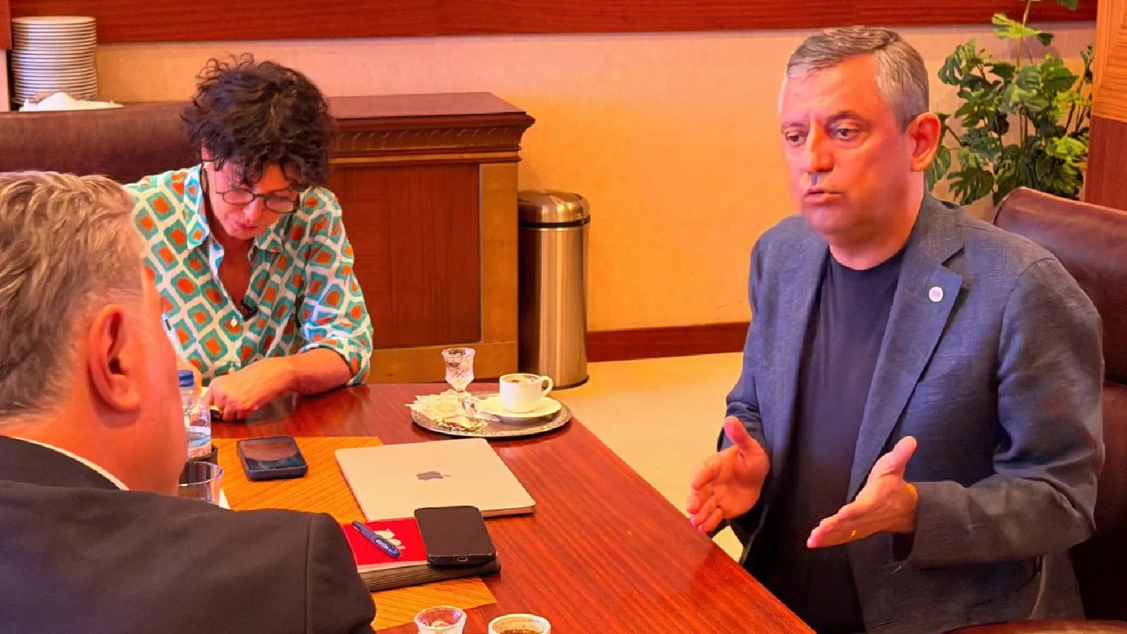 Özgür Özel: CHP ile Her Şey Olunur!