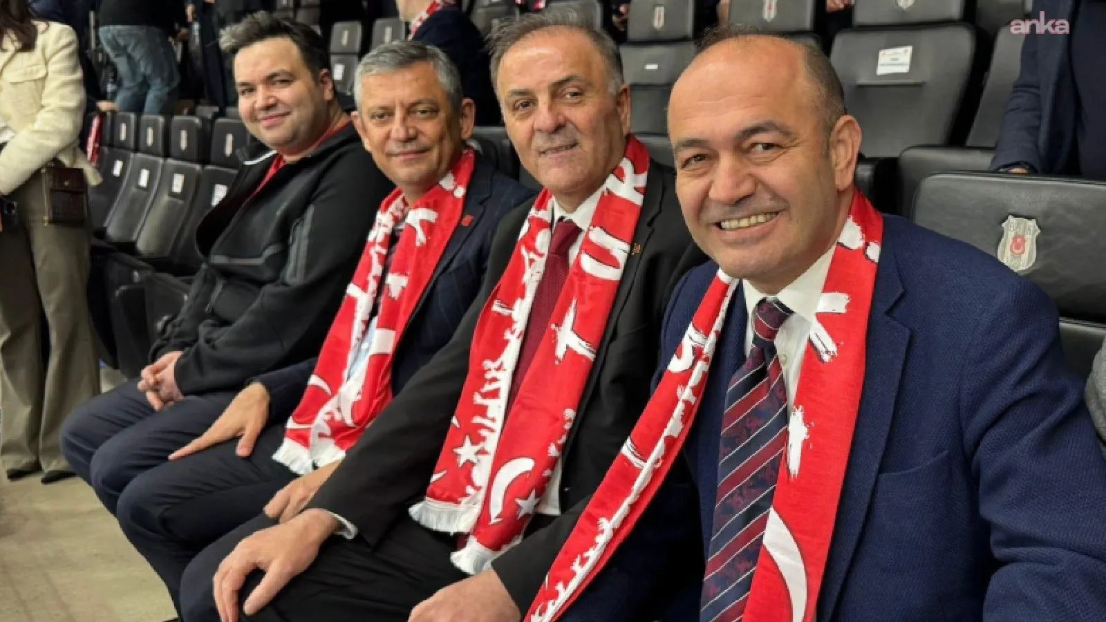 Özgür Özel’den A Milli Takıma Tebrik Mesajı!