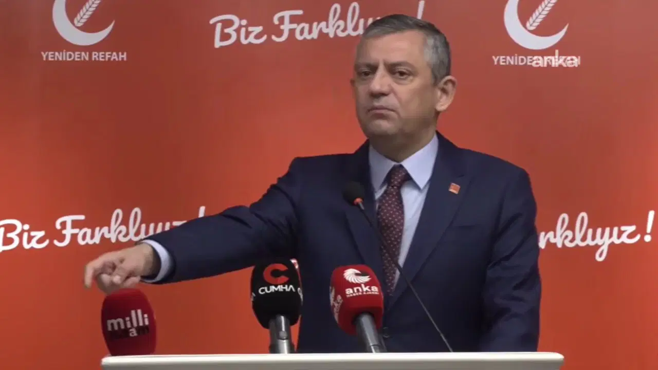 Özgür Özel’den AKP’ye Sert Tepki: Kapkaç İddiası!