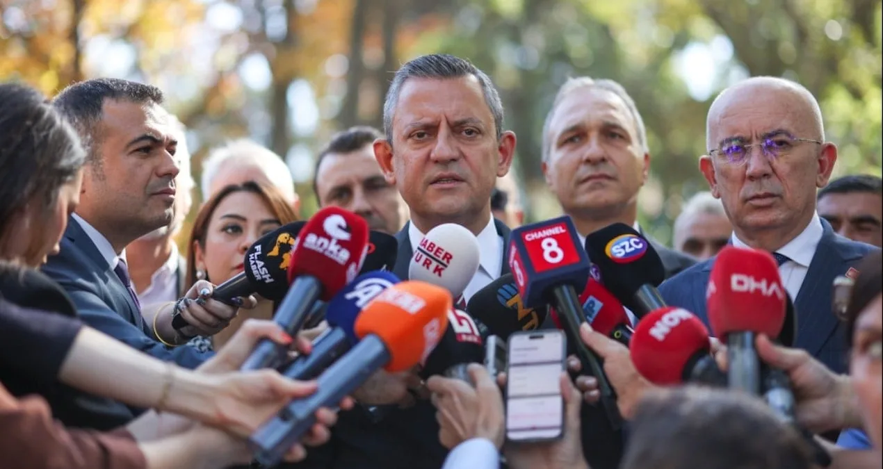 Özgür Özel’den Ekrem İmamoğlu’na Sert Mesaj!