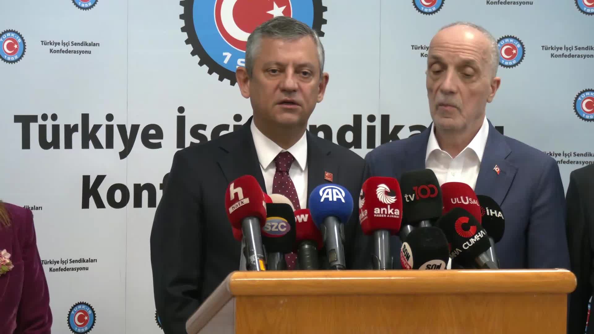 Özgür Özel’den Erdoğan’a 1 Mayıs Çağrısı!