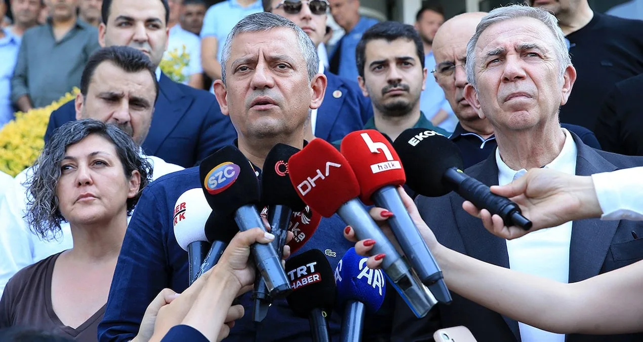 Özgür Özel’den Ferdi Zeyrek’e Destek Açıklaması