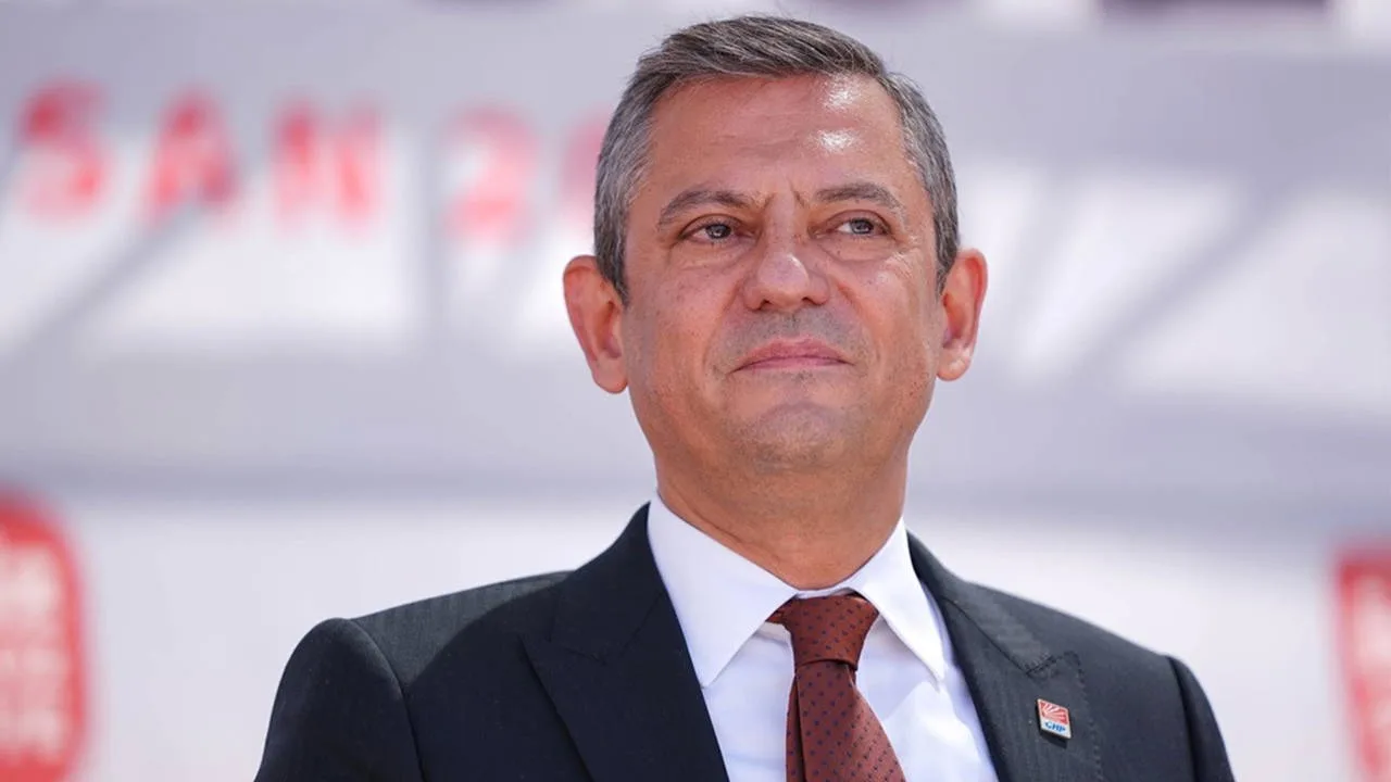 Özgür Özel’den Kıbrıs Barış Harekatı Mesajı
