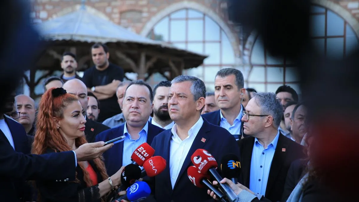 Özgür Özel’den Seçim Çağrısı ve İstifa Uyarısı