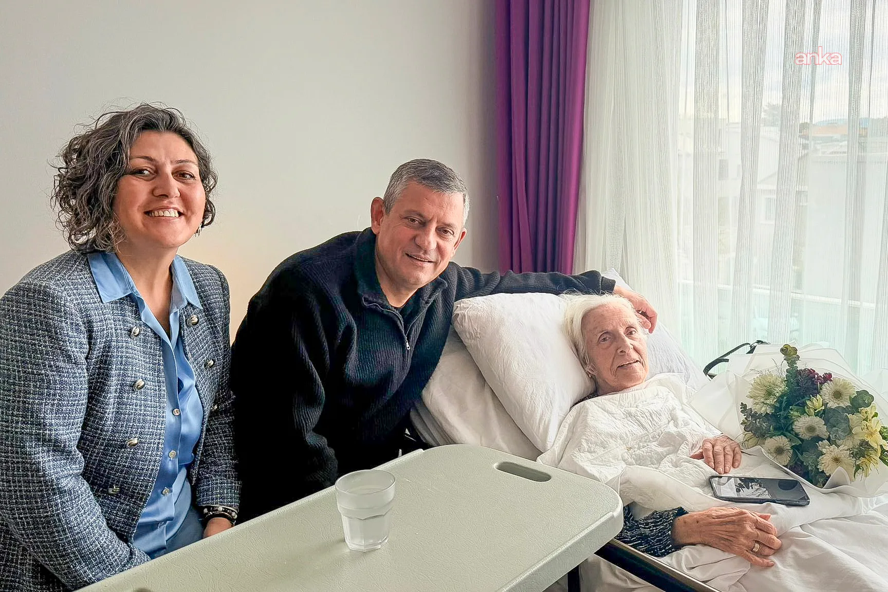 Özgür Özel’den Taziye ve Bayram Ziyareti