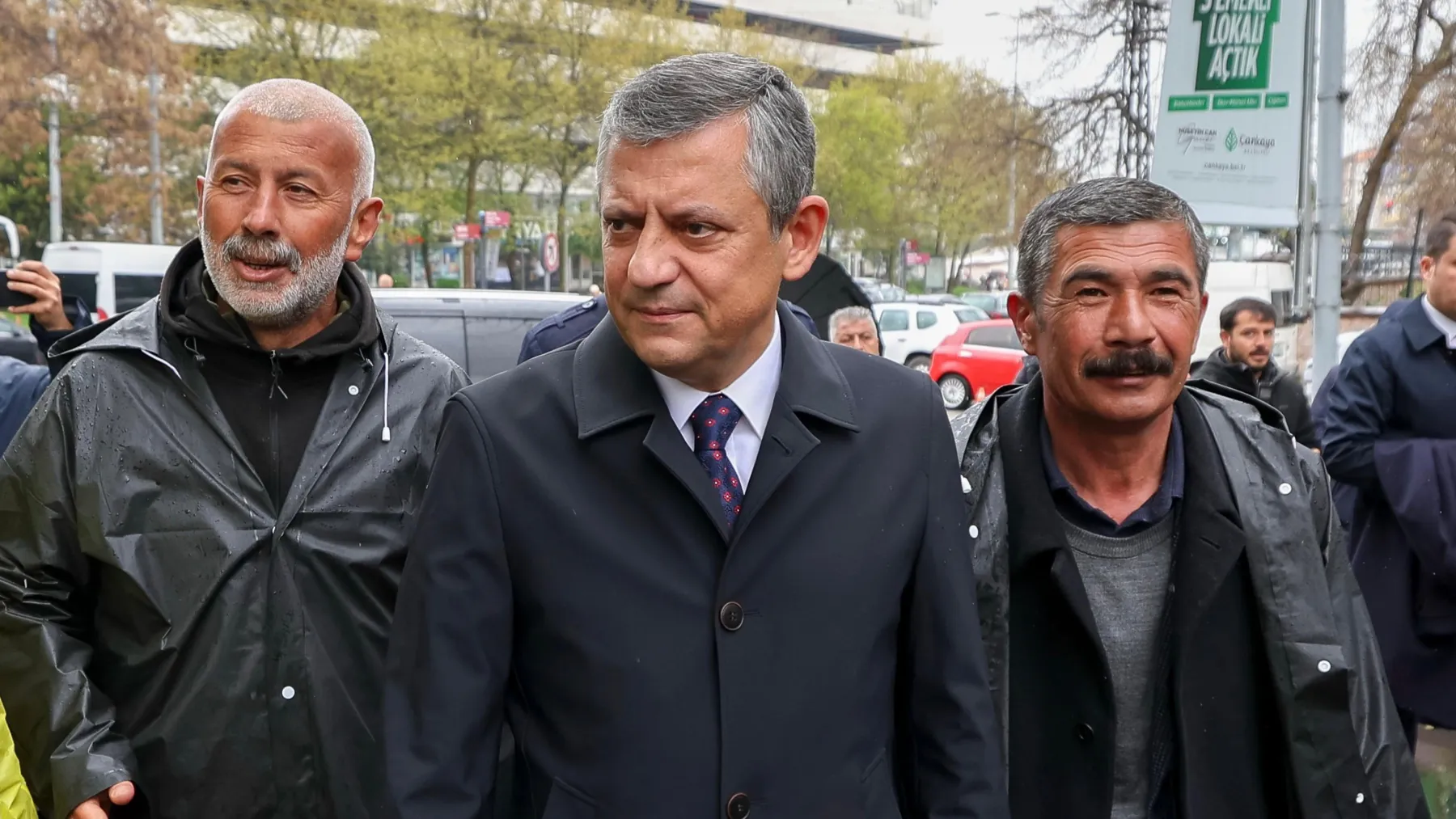 Özgür Özel’den Tutuklamalara Sert Tepki!