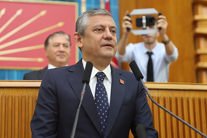 Özgür Özel’den Yeni Parti Müjdesi!