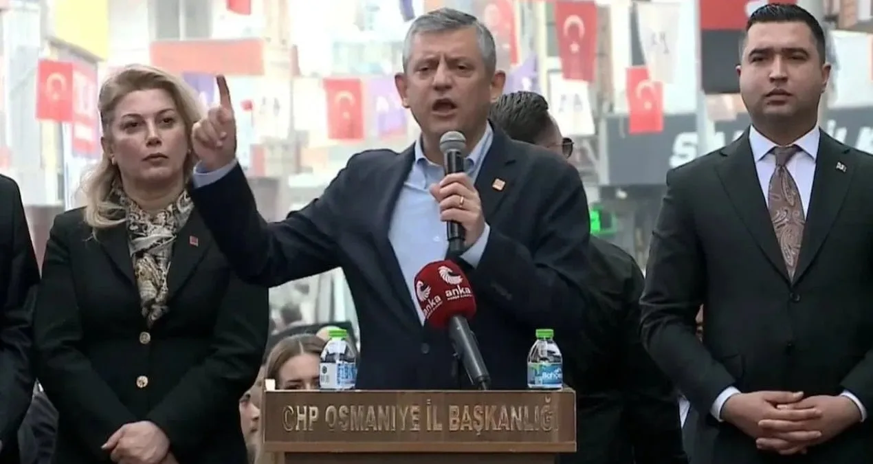 Özgür Özel, Depremde Umut ve Eleştiri Dolu Konuştu