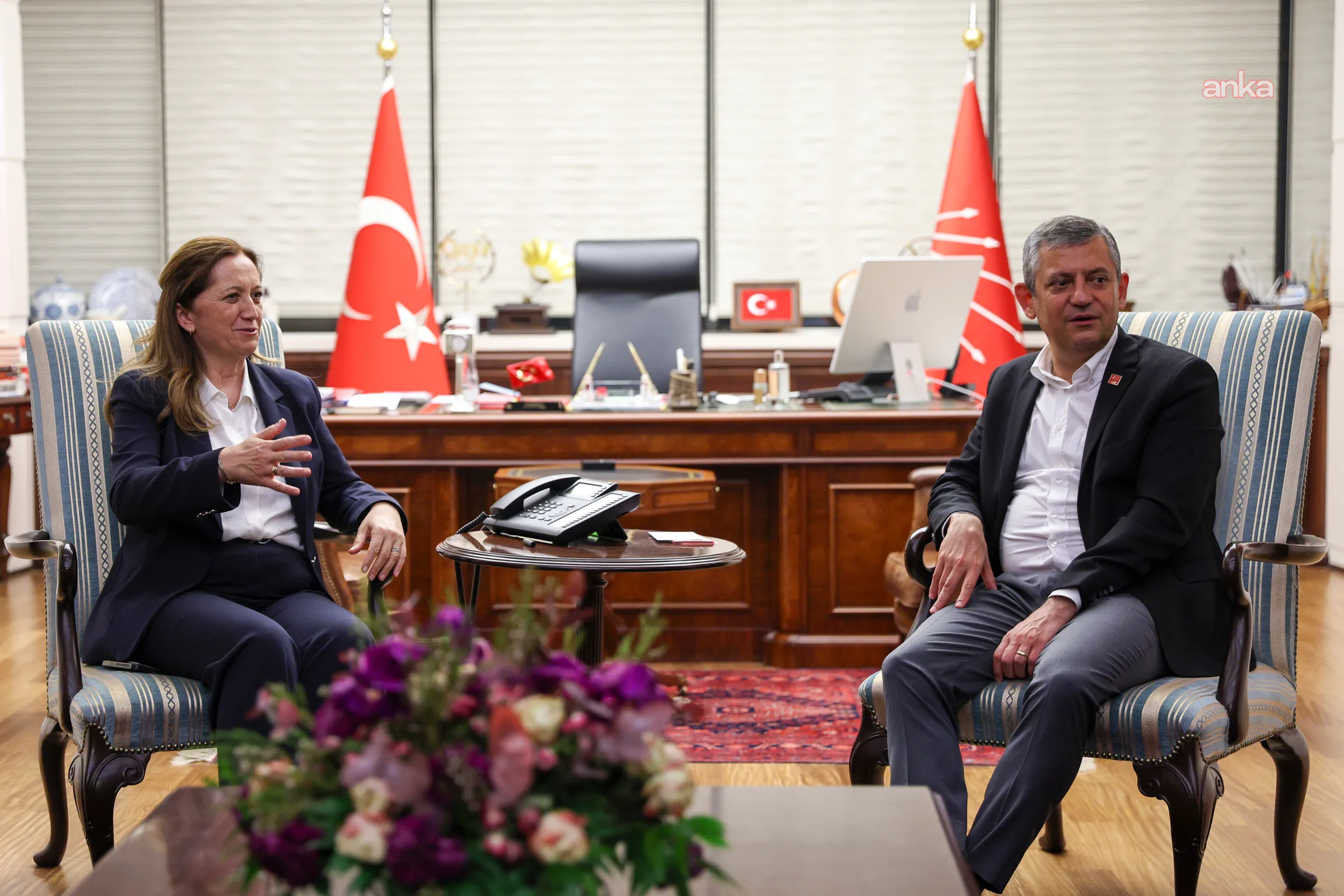 Özgür Özel, DİSK Başkanı ile Dayanışma Ziyareti
