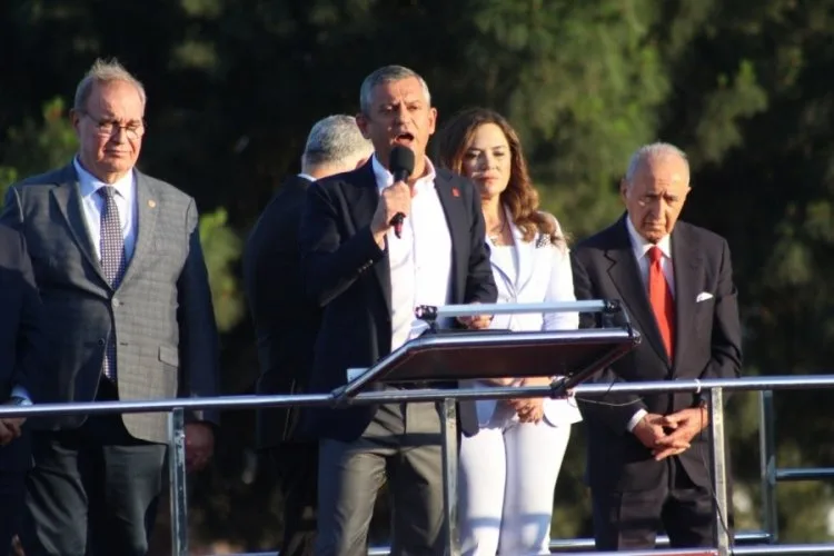 Özgür Özel: Dünya Tedirgin, Türkiye Nükleer Şiddete Karşı!