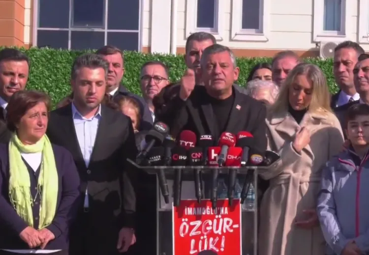 Özgür Özel: ‘Ekonomik kriz aileleri vurdu!’