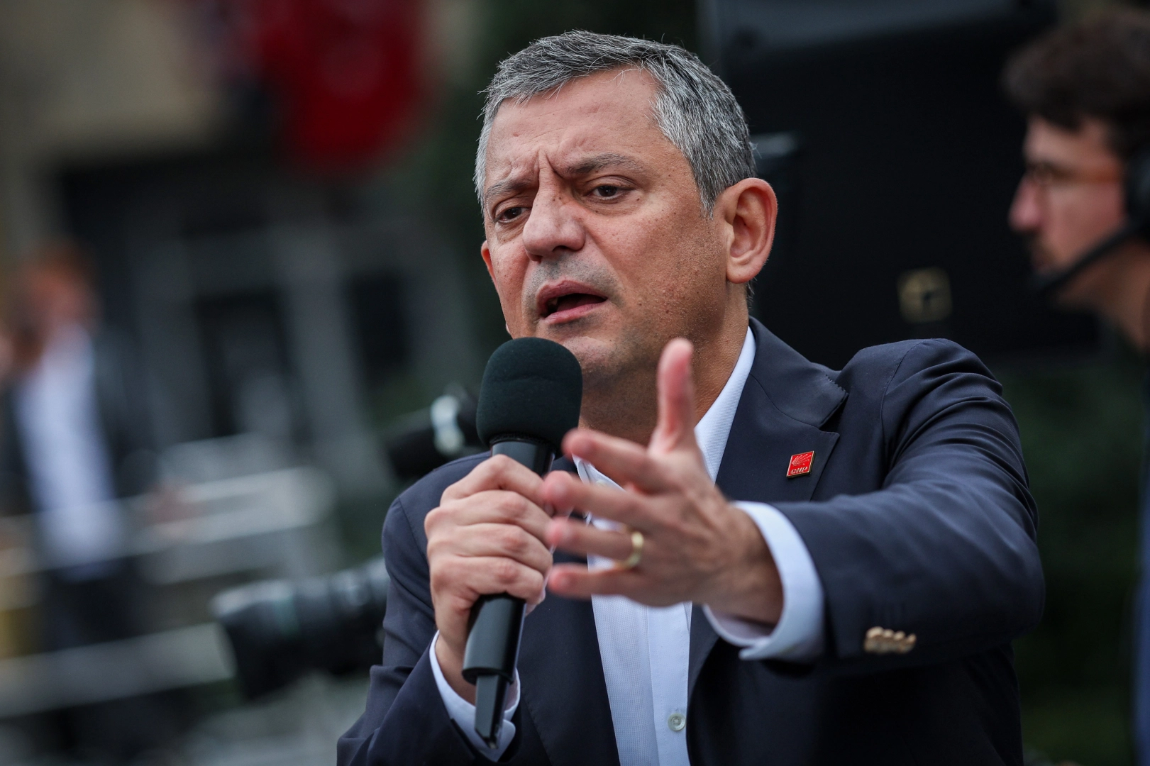 Özgür Özel: İddianame Siyasi Darbe!