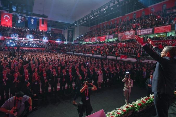 Özgür Özel: İktidar Zamanı Geldi!