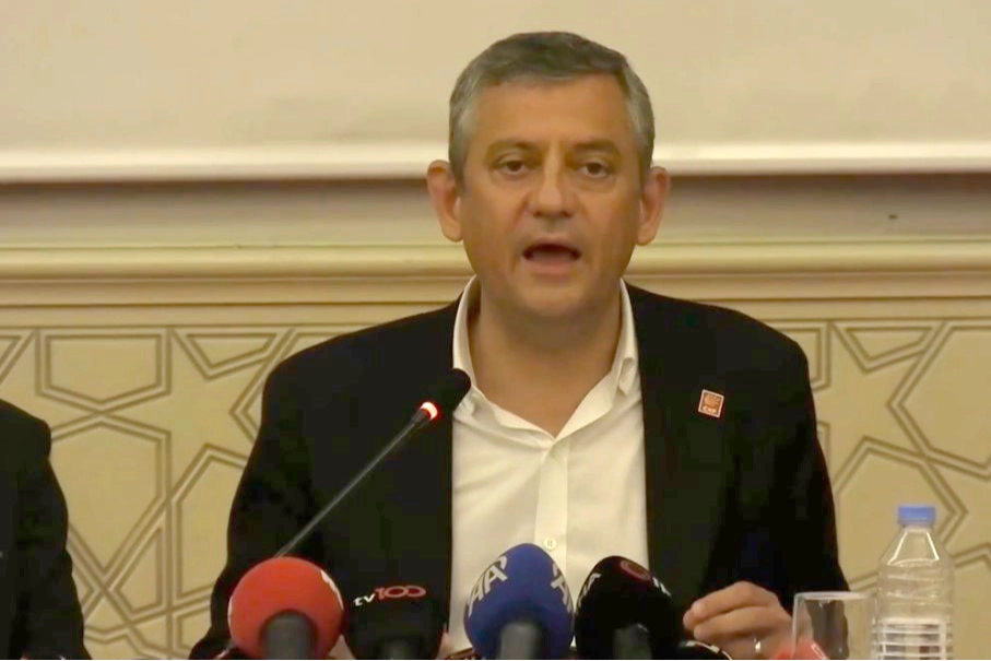 Özgür Özel: İktidara Yürüyüş Sürecek!