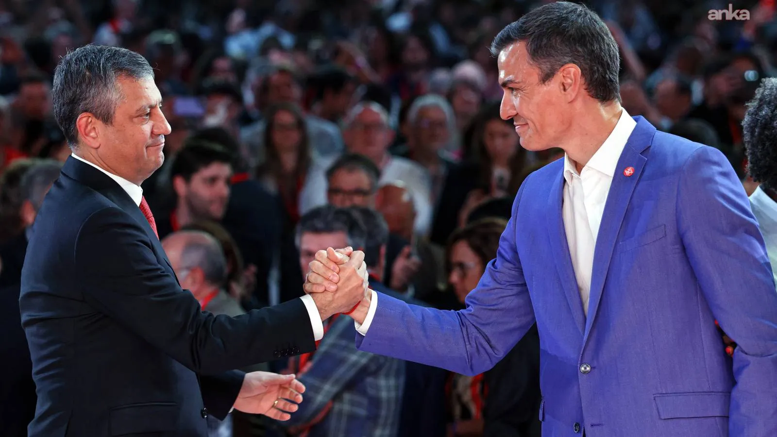 Özgür Özel, İlerici Liderler Oturumunda