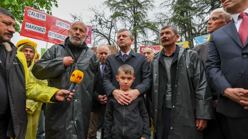 Özgür Özel: İşçilerin Mücadelesi Halkın Yanında