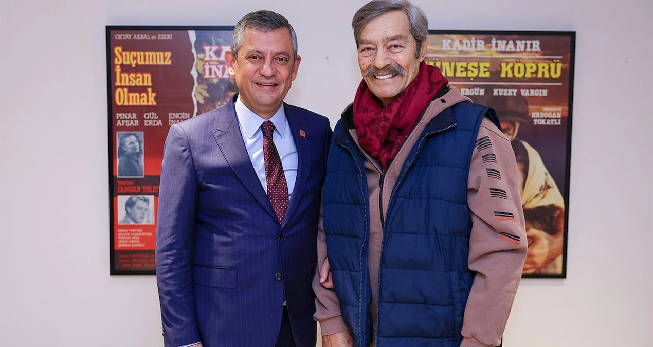 Özgür Özel, Kadir İnanır’ı Ziyaret Etti