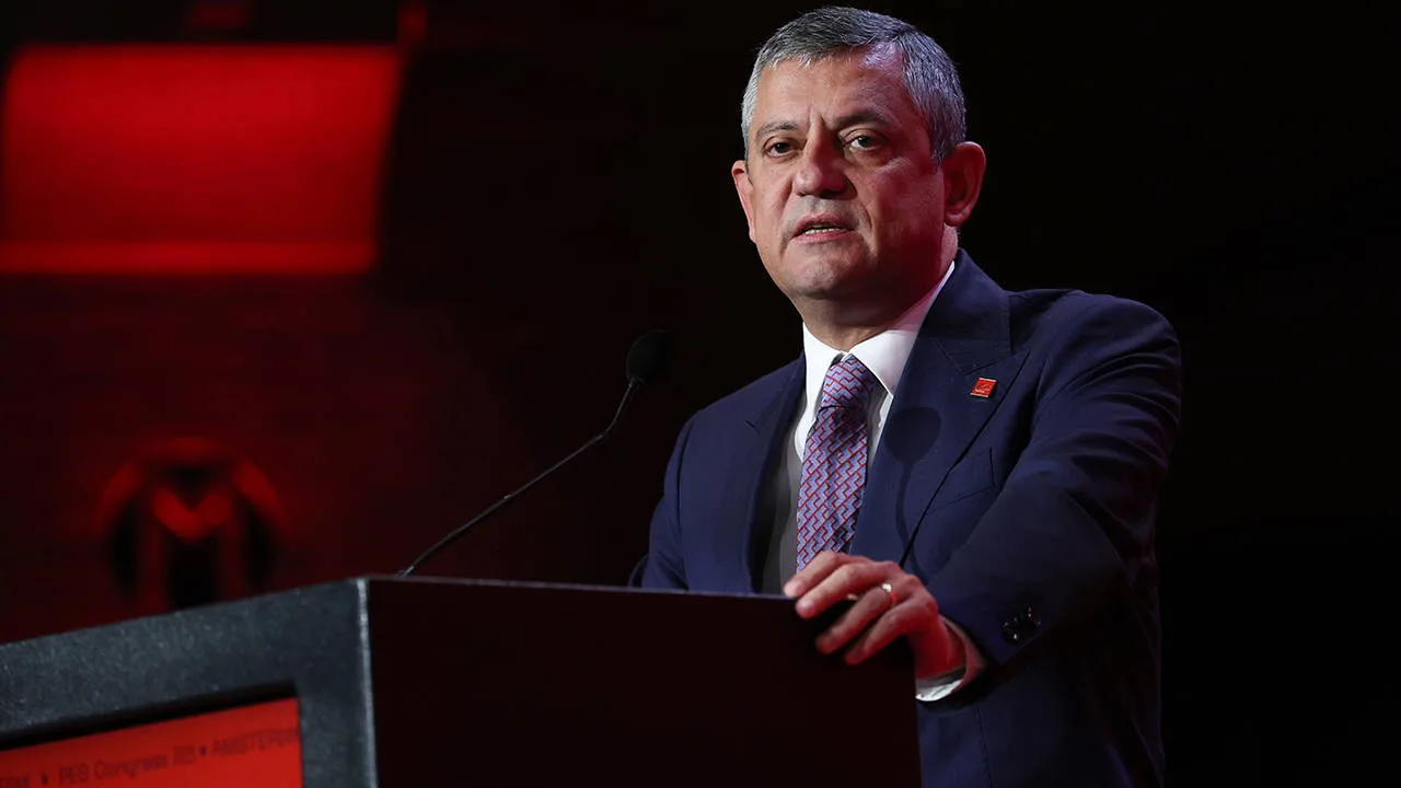 Özgür Özel, Küresel İlerici Seferberlik’te!