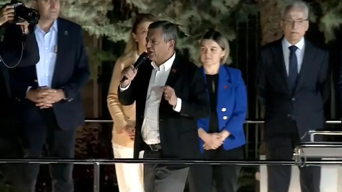 Özgür Özel: ‘Kurultay ve Sandık İstiyoruz!’