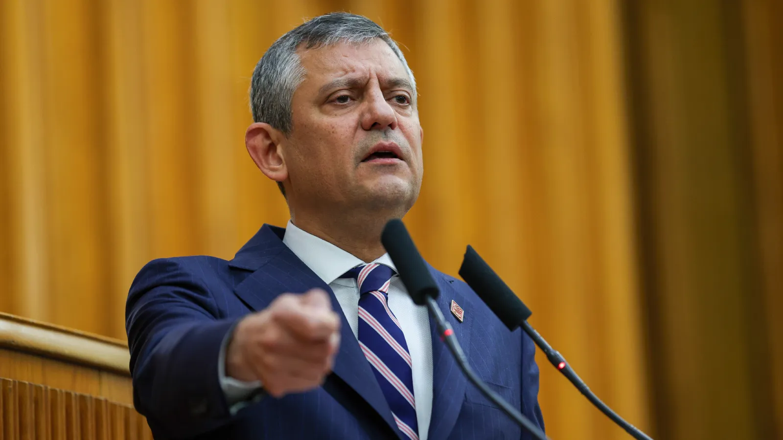 Özgür Özel: Madencilerin Yanındayız!