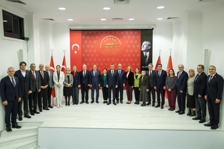 Özgür Özel: Muhalefet Dönemi Sona Erdi!