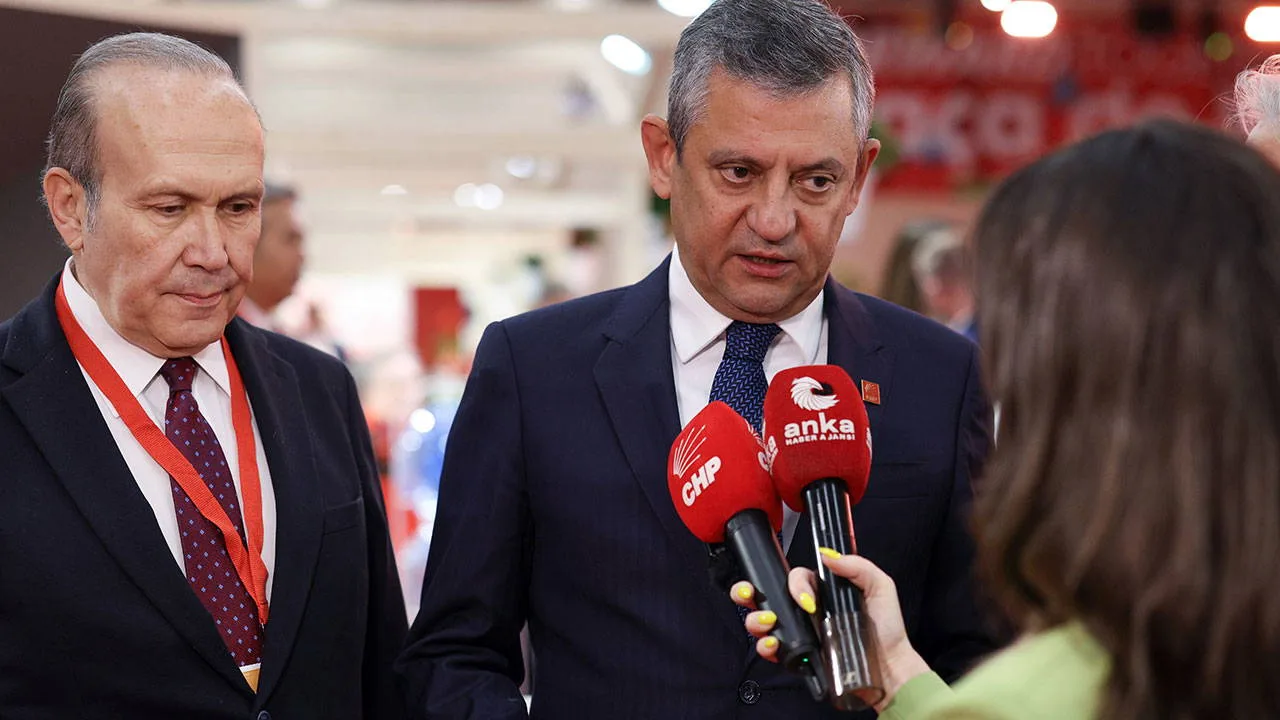 Özgür Özel: Otoriterlere Karşı Küresel Seferberlik